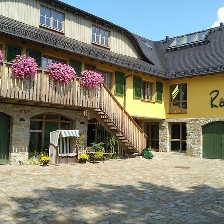 Pension Raupennest Mit Blockhaussauna เบาท์เซน ภายนอก รูปภาพ